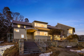 Kooloora Lodge, Perisher Valley